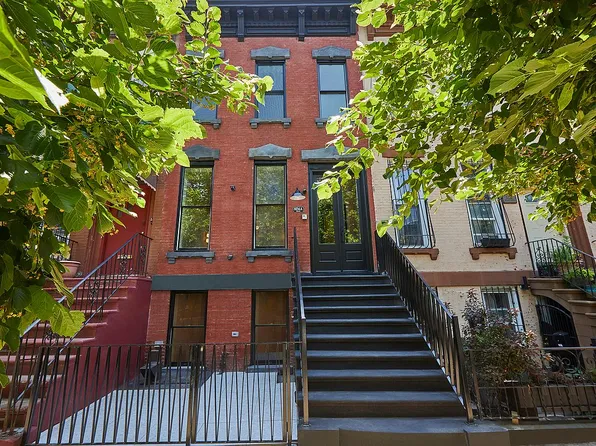 824A Quincy St, Brooklyn, NY 11221