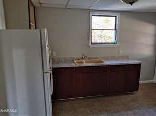 1906 4th St, Altoona, PA 16601