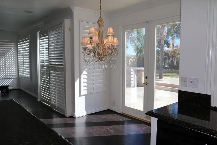14049 Claremont Ln — Photo 10