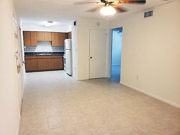 3rd image of 303 S Tampania Ave APT 16
