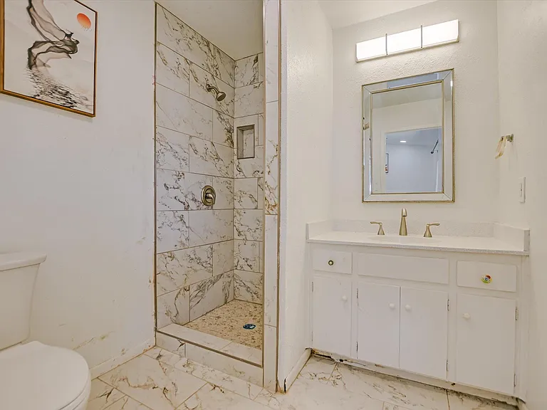 5100 Fort Mason Dr — Photo 13