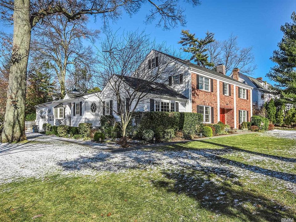 1st image of 25 Westgate Blvd