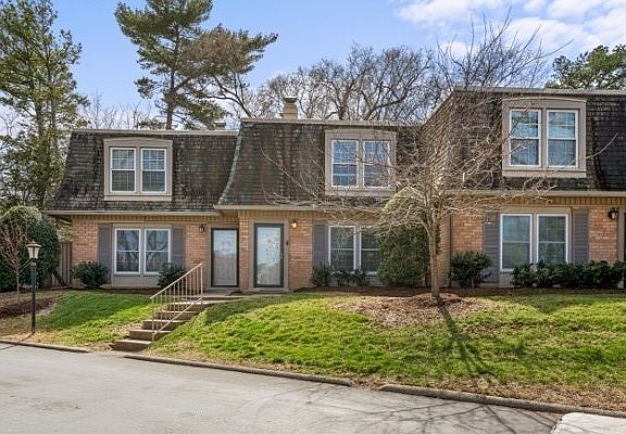 2nd image of 3000 Hillsboro Pike APT 71