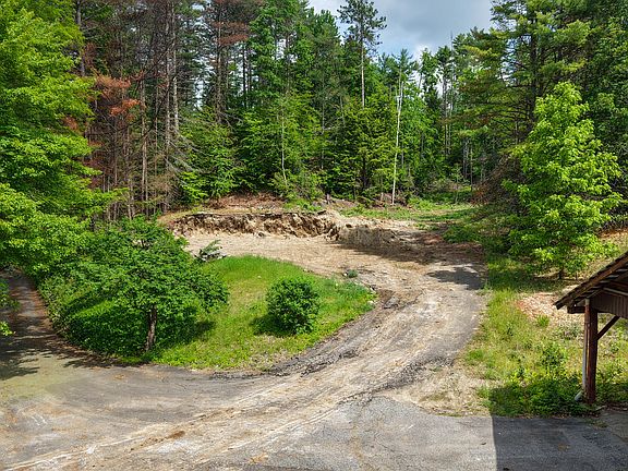 5th image of 704 Landon Hill Road