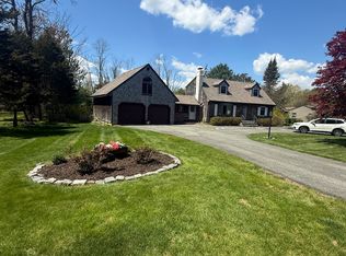 278 Prospect Hill St, Taunton, MA 02780