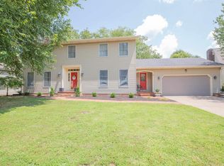 9819 Cove Ct, Evansville, IN