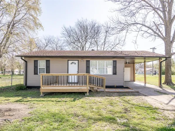 1618 Thomas St, Poplar Bluff, MO 63901