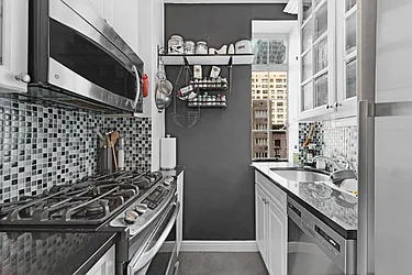 Rented by McDonagh Real Estate