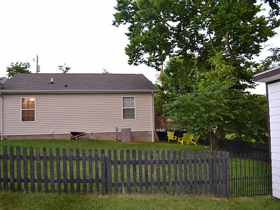 2nd image of 29 Dan Turner Ave