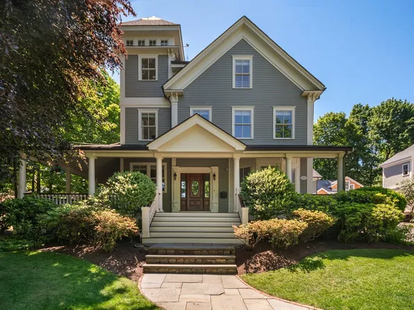 14 Winthrop St, Newton, MA 02465