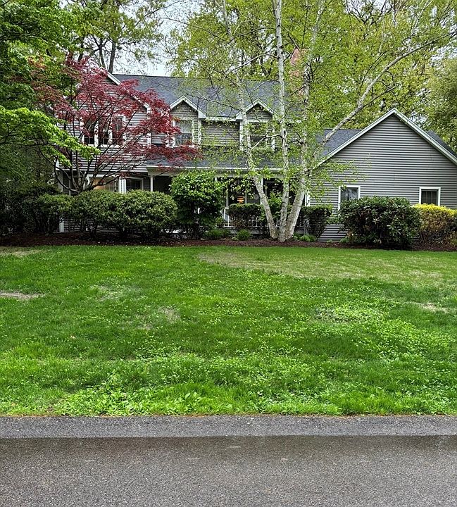 1st image of 25 Old Wood Rd
