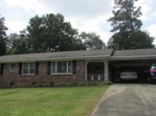 104 Yosemite Dr, Greenwood, SC 29649