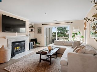 2721 Oak Rd APT L, Walnut Creek, CA 94597