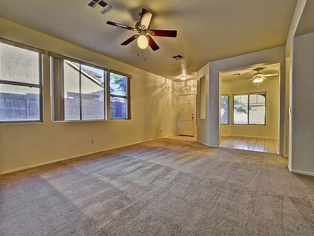 3930 N 143rd Ln — Photo 5