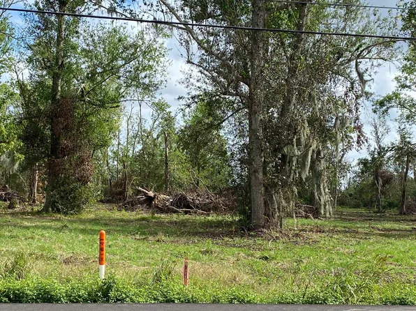 4595 Grand Caillou Rd, Houma, LA 70363