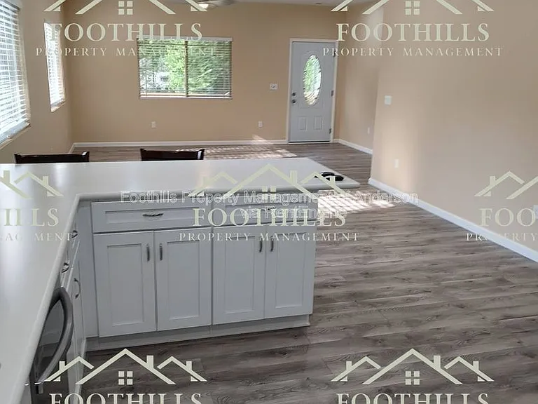 427 Gibson Rd — Photo 6