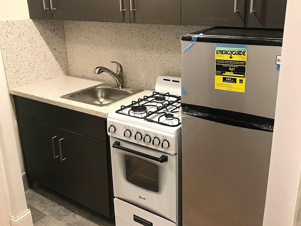 2nd image of 337 E 85th St APT 2B