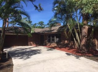 5720 Fearnley Rd, Lake Worth, FL 33467