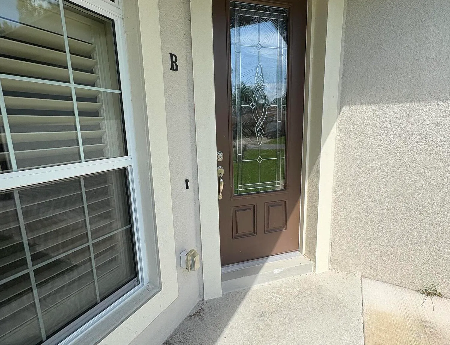 3 bed, 2.0 bath, 1606 sqft, $2,200 — Photo 4