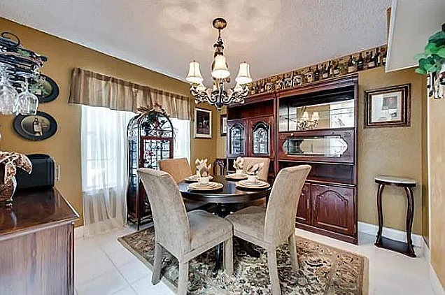 826 Creekside Dr — Photo 8