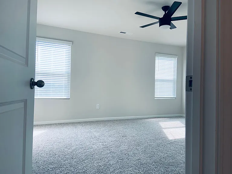 236 Brook Farm Ln — Photo 14