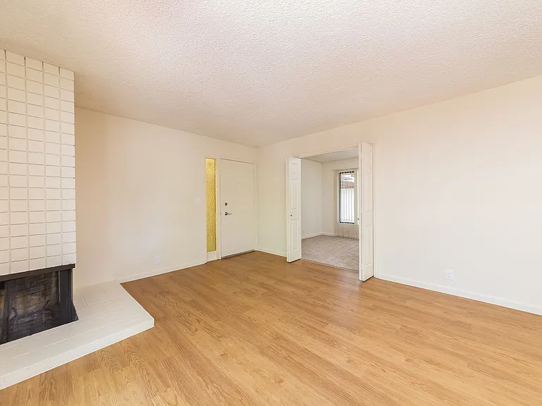 Camelback North Apartments CNM — Photo 16