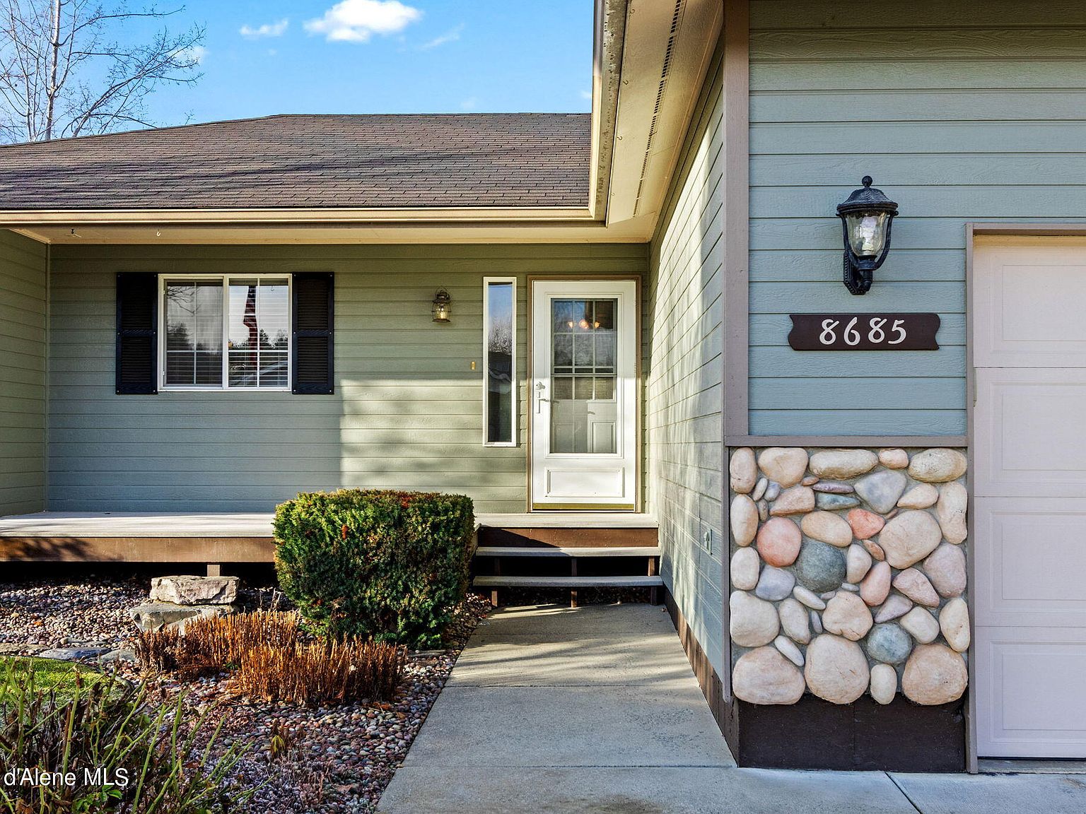 8685 N Rude St, Hayden Lake, ID 83835 Zillow