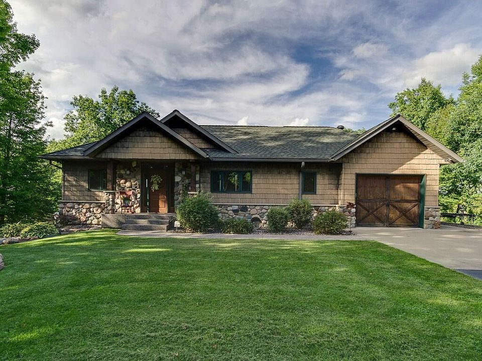1st image of 9358 W Woodlawn Dr