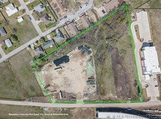 1007 N Service Rd, Calera, OK 74730