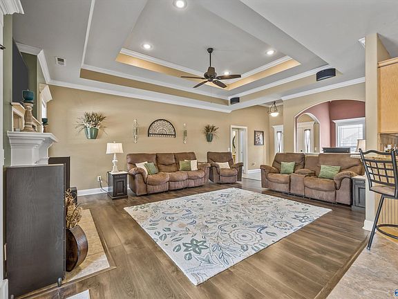 2nd image of 176 Wes Ashley Dr