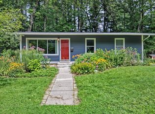 27 Woodland Rd, Northborough, MA 01532