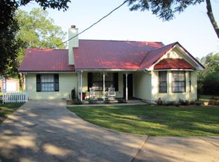 606 Jones Rd, Crestview, FL 32536