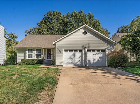 1120 N Emma St, Olathe, KS 66061