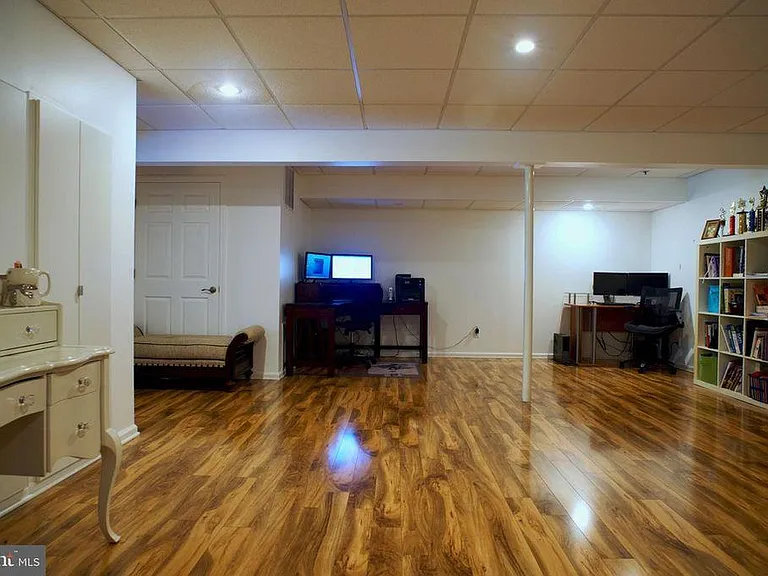 516 Brickhouse Rd — Photo 9