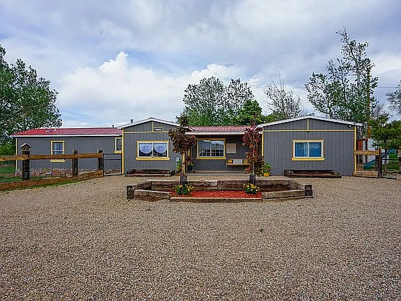 3 bed, 1064 sqft, $1,400 — Photo 2