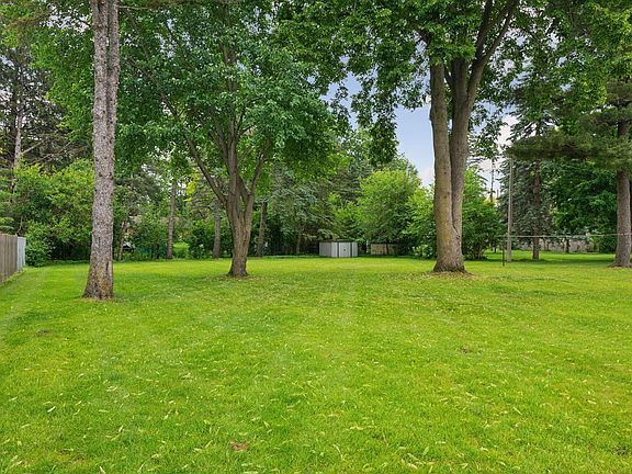 5th image of 5456 Twin Lake Blvd E