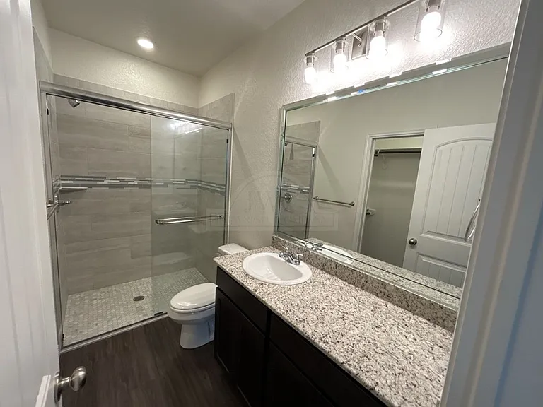 5104 Rose Garden Loop — Photo 19
