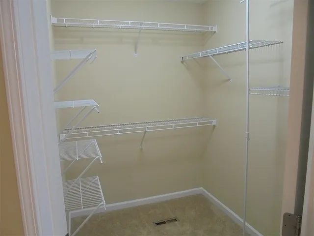 5600 Gateswalk Ln — Photo 11