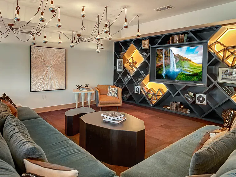 Resident Lounge