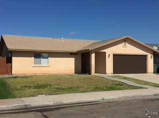 30 E 2nd St, Heber, CA 92249