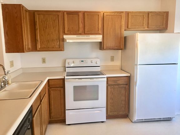 4th image of 5107 Ariana Ct