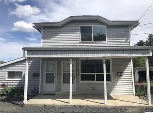 317 E Fairview St, Colfax, WA 99111