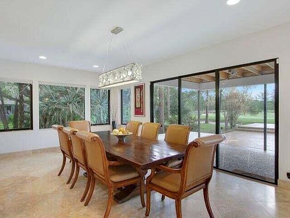 5th image of 1328 SE Colony Way