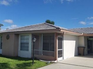 222 Oakmont Pkwy, Lehigh Acres, FL 33936