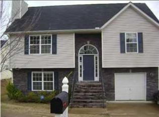 116 Meadow Ct, Fairburn, GA 30213