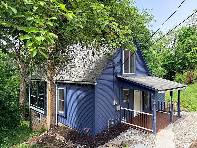 119 Bridge St — Photo 10