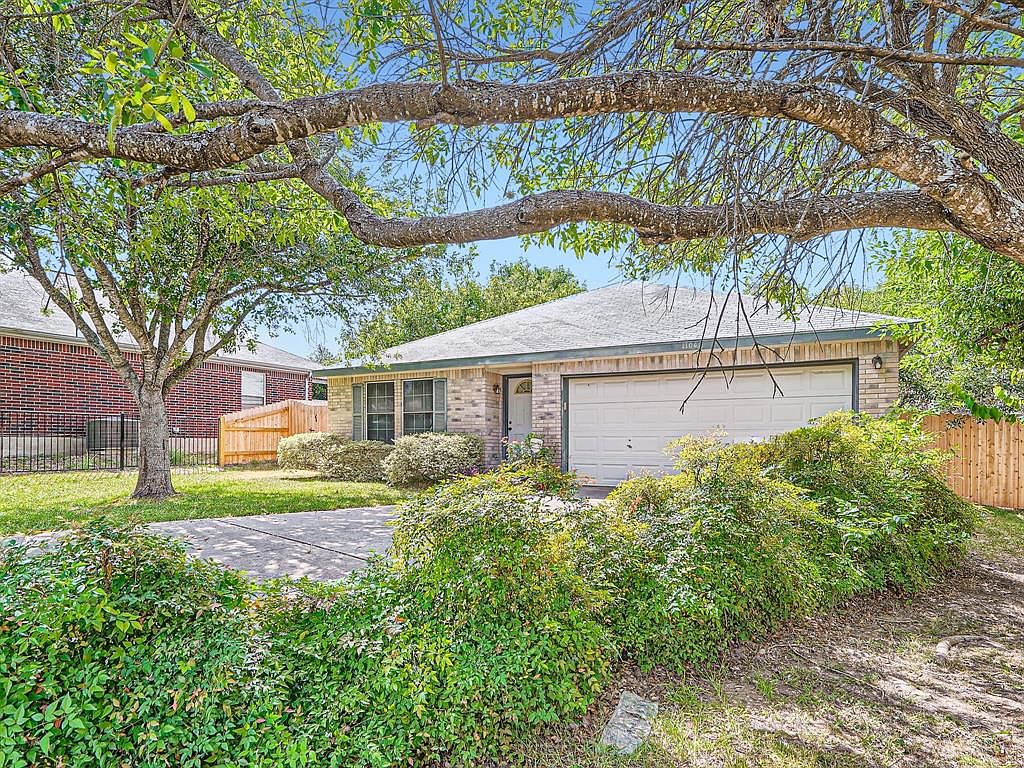 1104 Overlook Way, San Marcos, TX 78666 MLS 2080747 Zillow