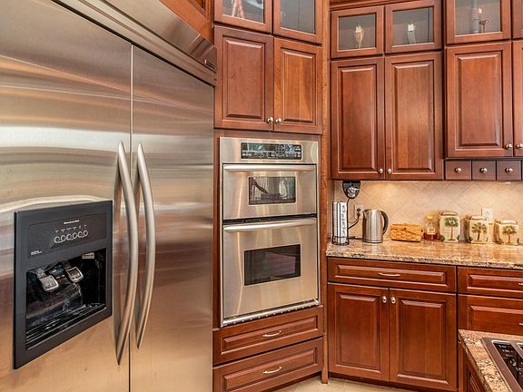 5th image of 3583 Darby Knolls Blvd