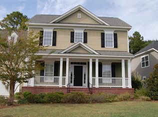 210 Carolinian Dr, Summerville, SC 29485