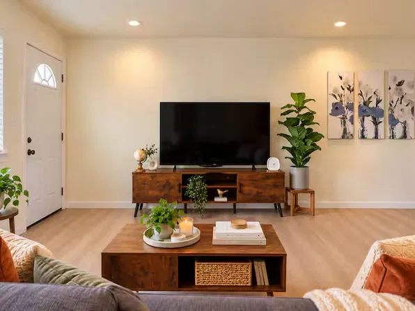 1395 Ontario Ln APT C, Campbell, CA 95008